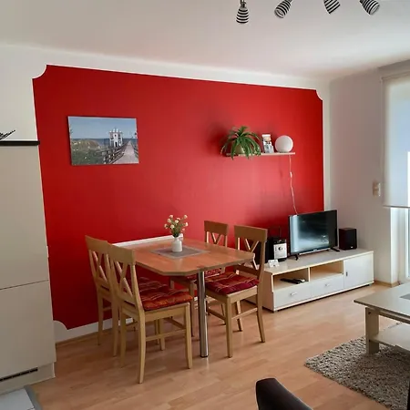 Casa vacanze Doppelhaushaelfte, Lubmin, Cleaning Included